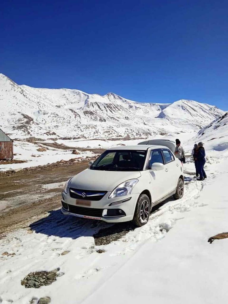 Chandigarh to Manali Taxi