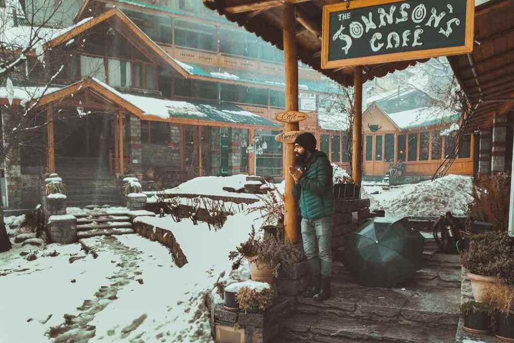 A Cafe in Old Manali
